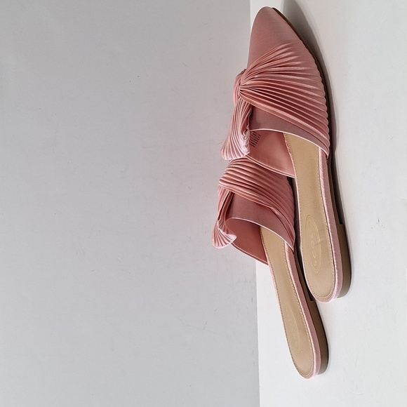 Scoop NYC Pink Coquette Romantic Crinkle Satin Pointed Toe Slip On Mules Size 11 - Picture 6 of 11